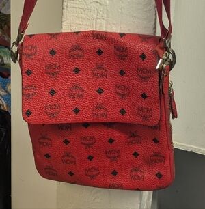 MCM Scarlet Shoulder Bag